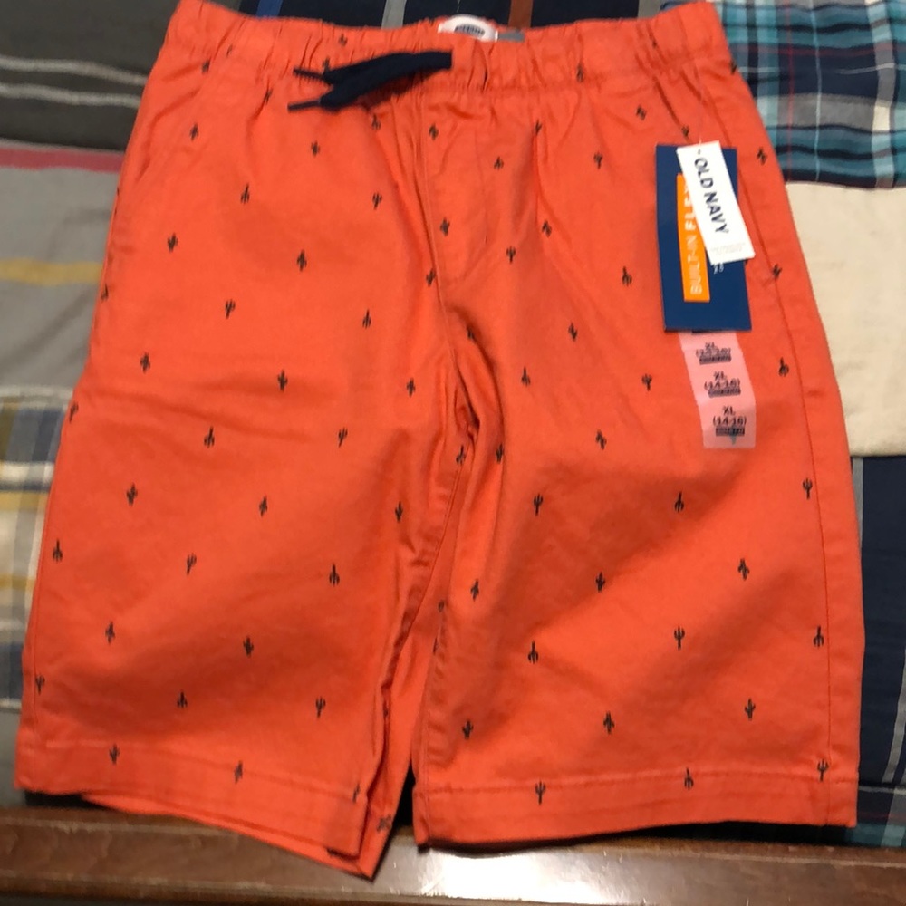 Old navy board shorts 14-16